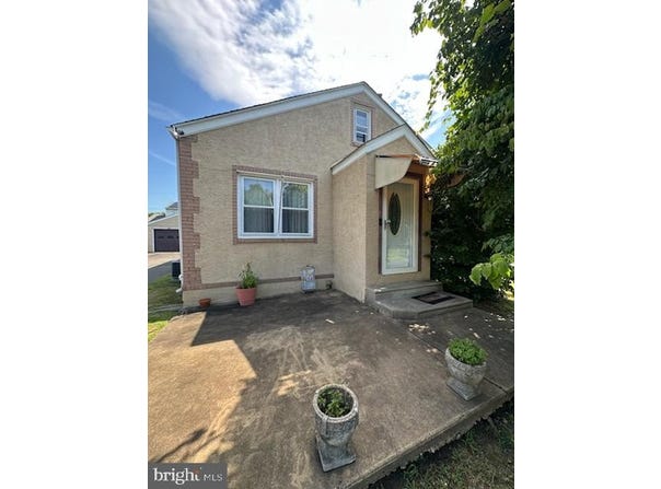 1083 BYBERRY ROAD, BENSALEM, PA 19020