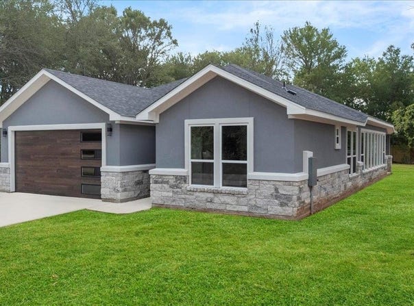 168 Mokulua LN, Bastrop, TX 78602