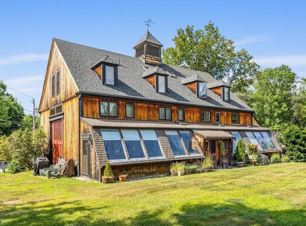105 Townsend Rd, Shirley, MA 01464