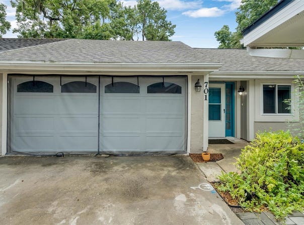 701 CASTLEWOOD DRIVE, WINTER SPRINGS, FL 32708