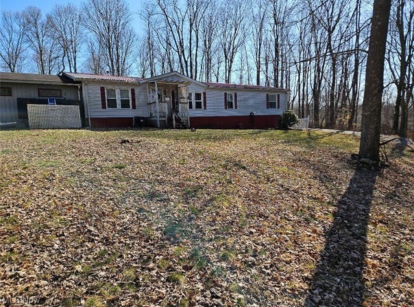 1080 Lumen Road NW, Minerva, OH 44657