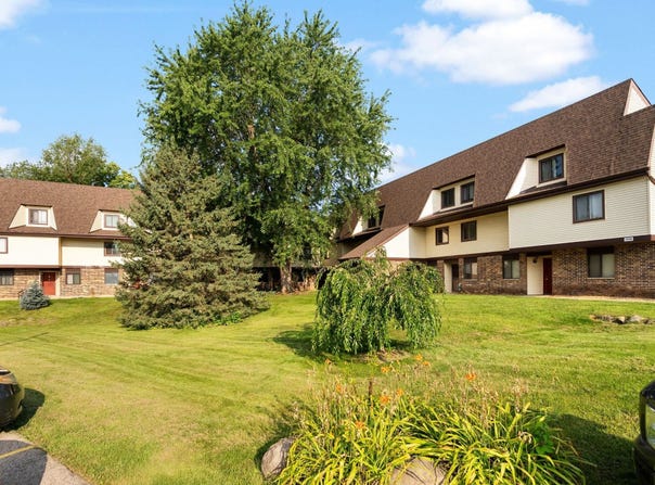 1010 N Sunnyvale Lane, Madison, WI 53713