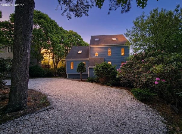 30 Norris Path, Teaticket, MA 02536