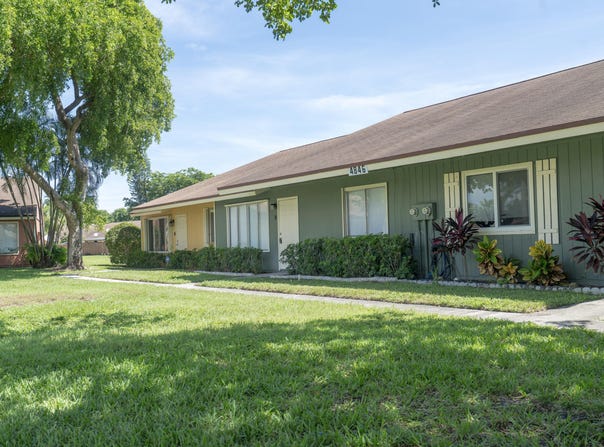 4846 ORLEANS Court, West Palm Beach, FL 33415