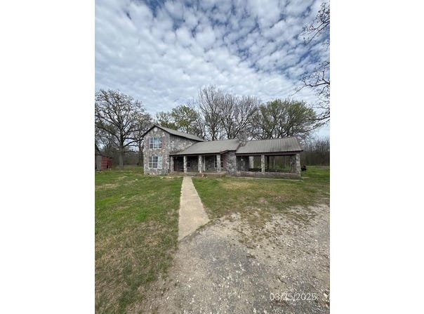 13536 State Highway 98, Valliant, OK 74764