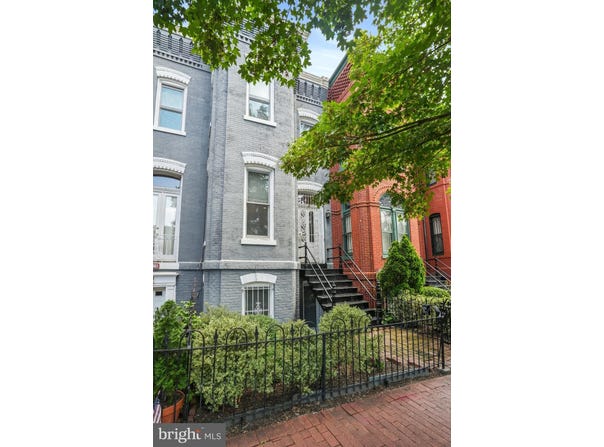 628 A STREET NE, WASHINGTON, DC 20002