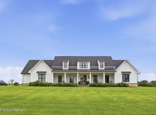 120 Winchester Drive, Flora, MS 39071