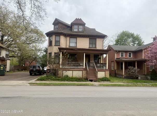 326 CENTER STREET, Williamsport, PA 17701
