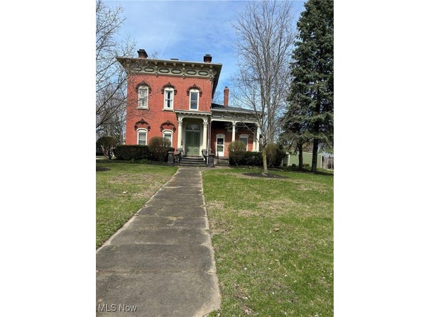 192 Mentor Avenue, Painesville, OH 44077