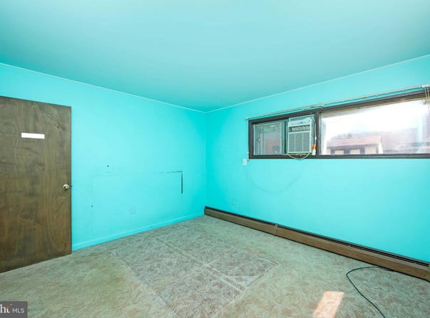 12 GERANIUM ROAD, LEVITTOWN, PA 19057