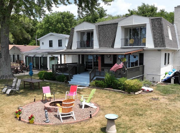 2308 N Sullivan Court, Monticello, IN 47960