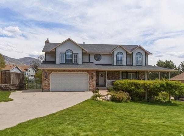 1435 E WASHAKIE Cir S, Ogden, UT 84403