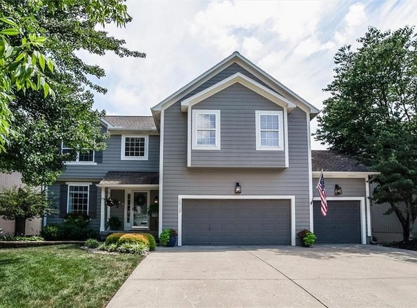 19713 W 97TH Street, Lenexa, KS 66220