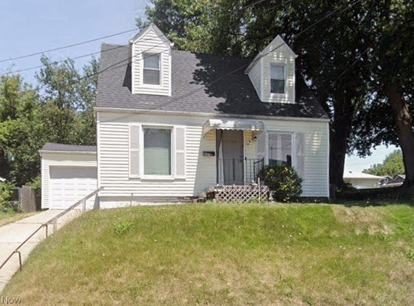 907 16th Street NE, Canton, OH 44714