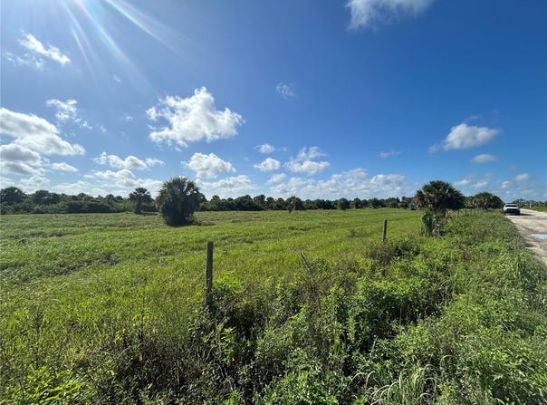 7174 GROVE BOULEVARD, PUNTA GORDA, FL 33982
