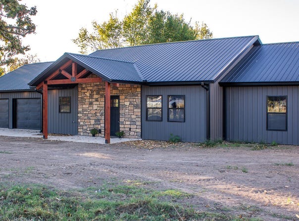 509 E Highway Dd, Miller, MO 65707