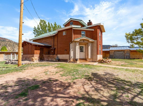 63 S 300 E, Paragonah, UT 84760