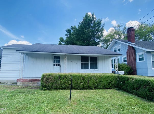 804 Maple Street, Elizabeth City, NC 27909