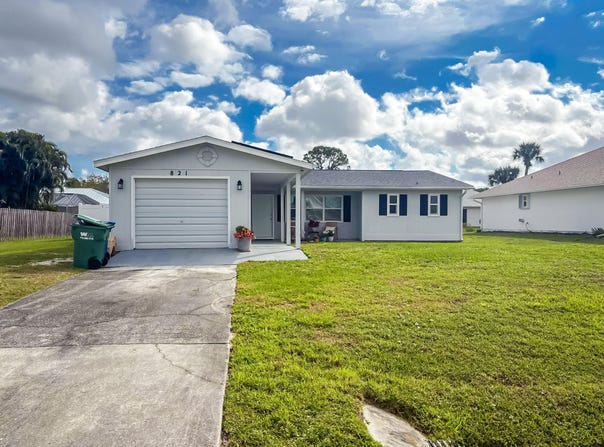 821 Barber Street, Sebastian, FL 32958