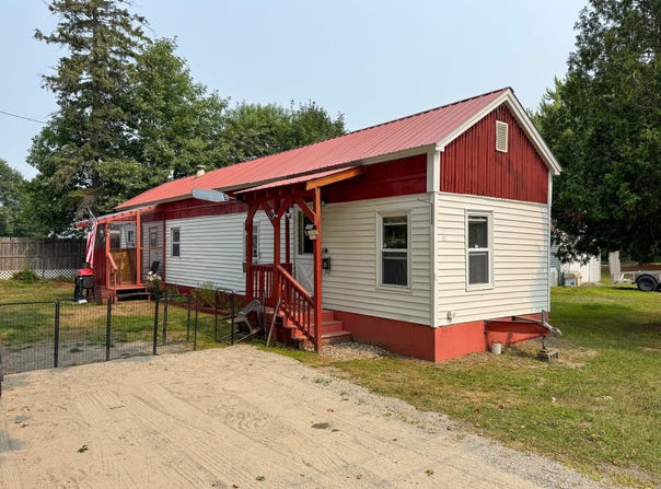 7 Birch Street, Milo, ME 04463