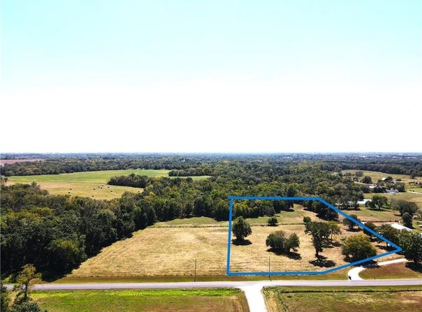 KK Highway, Holden, MO 64040