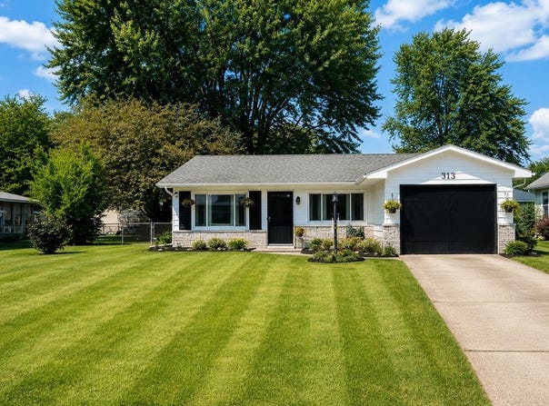 313 Sara Drive, New Haven, IN 46774