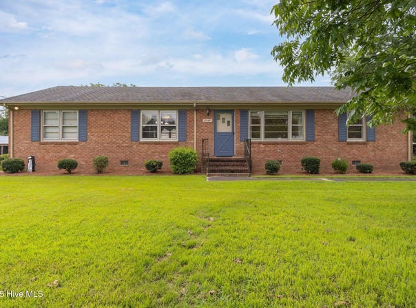 2549 Hwy 11/55, Kinston, NC 28504