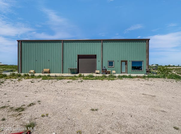 580 Private Road 301H, Seminole, TX 79360