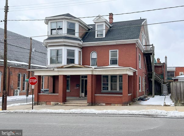 401 5TH STREET, HUNTINGDON, PA 16652