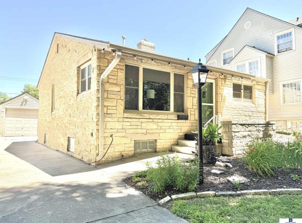 1818 Jefferson Avenue, Lincoln, NE 68502