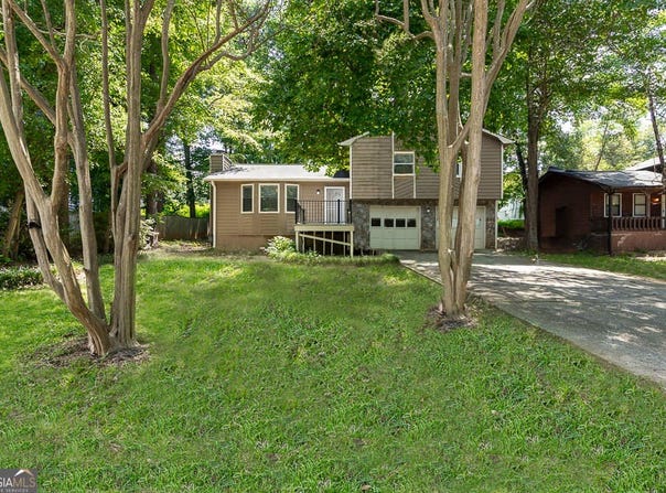 795 Sheppard Cove Cove, Stone Mountain, GA 30083