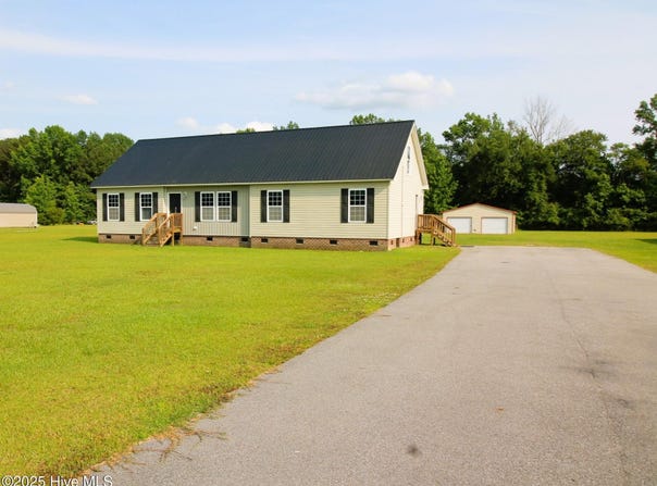 1931 Nc Highway 102 W, Chocowinity, NC 27817