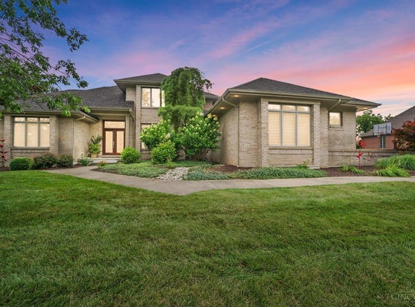 1098 River Forest Drive, Hamilton Twp, OH 45039