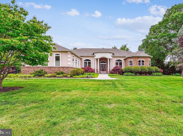 222 WICKLOW ROAD, GLEN BURNIE, MD 21061