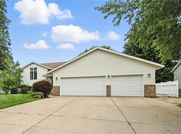 785 Lee Street NE, Owatonna, MN 55060