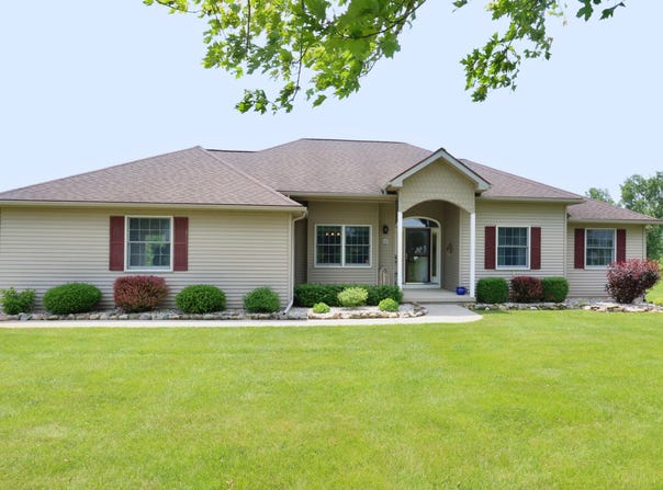 18525 Sharon Valley Rd. Road, Manchester, MI 48158
