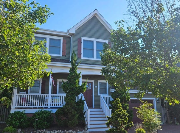 10 W JEROME, LONG BEACH TOWNSHIP, NJ 08008