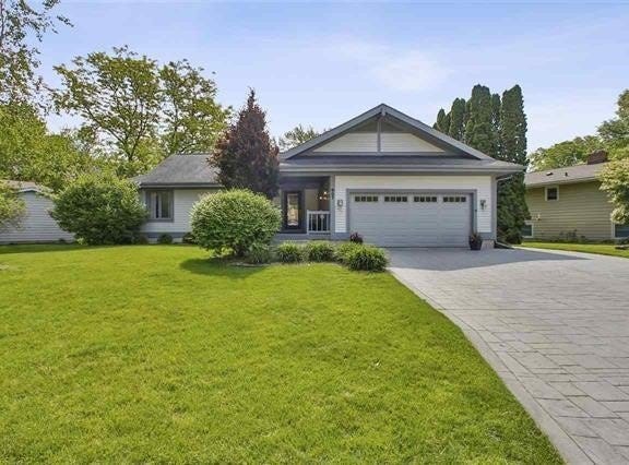 607 Parkland Drive, Verona, WI 53593
