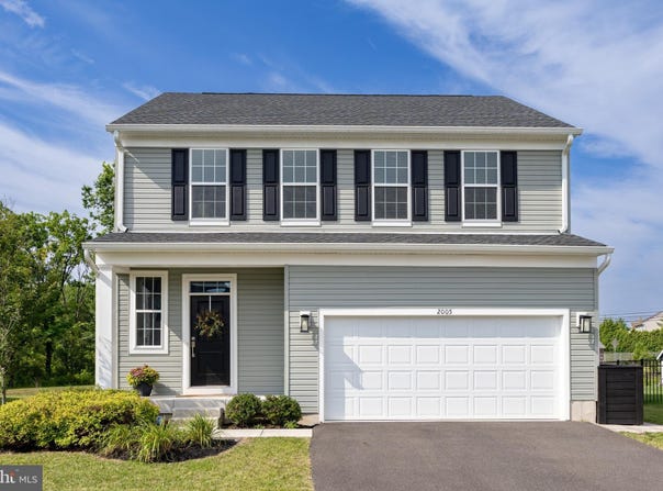 2005 MORGAN CREEK DRIVE, QUAKERTOWN, PA 18951