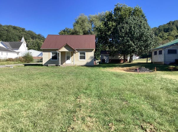 55 W Boneyard Hollow Road, Stanford, KY 40484