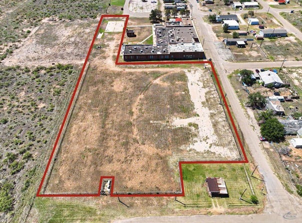 N Alma St, Goldsmith, TX 79741