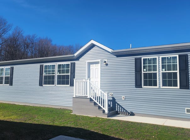 884 Ottawa Court, Charlotte, MI 48813