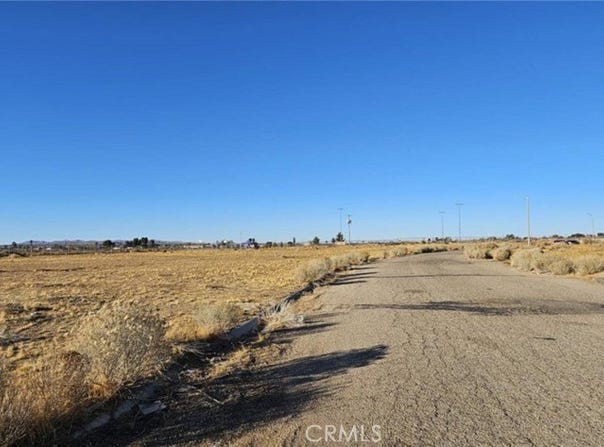 800 Mimosa Road, Adelanto, CA 92301