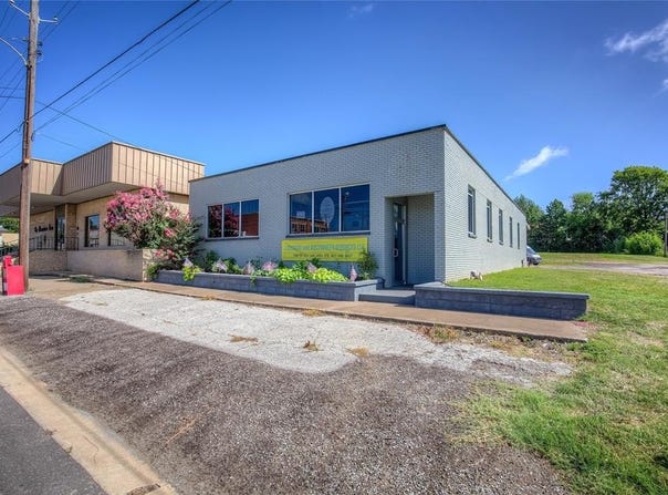 107 Locust Street, Winnsboro, TX 75494