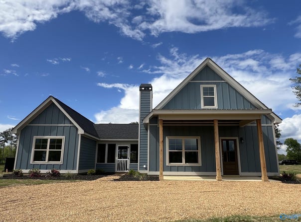 825 County Road 595, Cedar Bluff, AL 35959