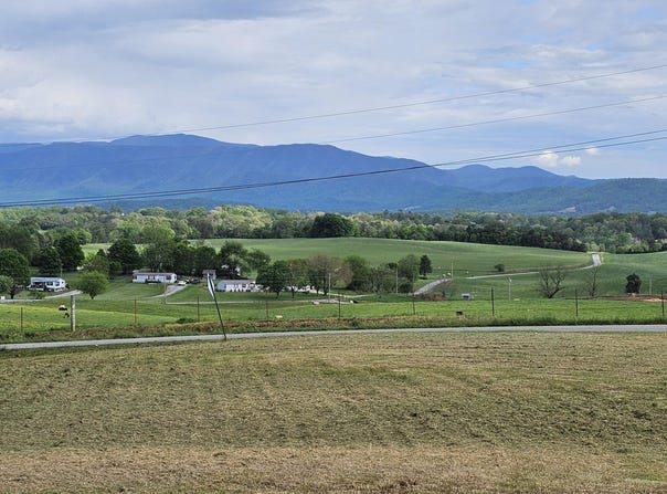 1515 South Old Kentucky Road, Greeneville, TN 37743