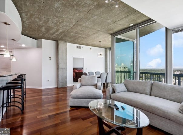 3324 Peachtree, Atlanta, GA 30326