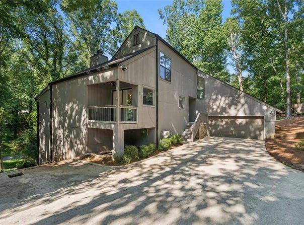 5623 High Harbor Point, Gainesville, GA 30504