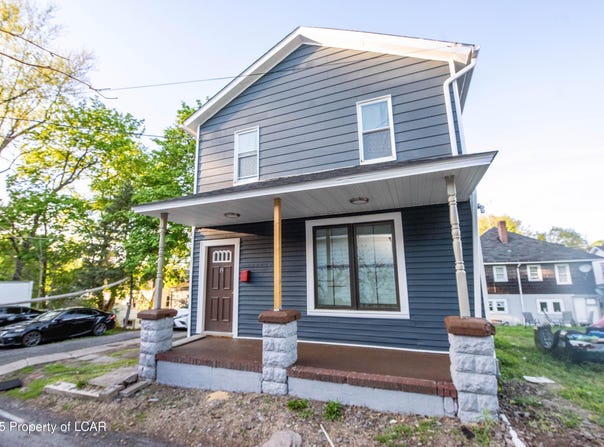19 Swallow Rear Street, Pittston, PA 18640