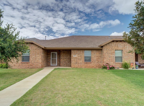 6902 67th Street, Lubbock, TX 79424